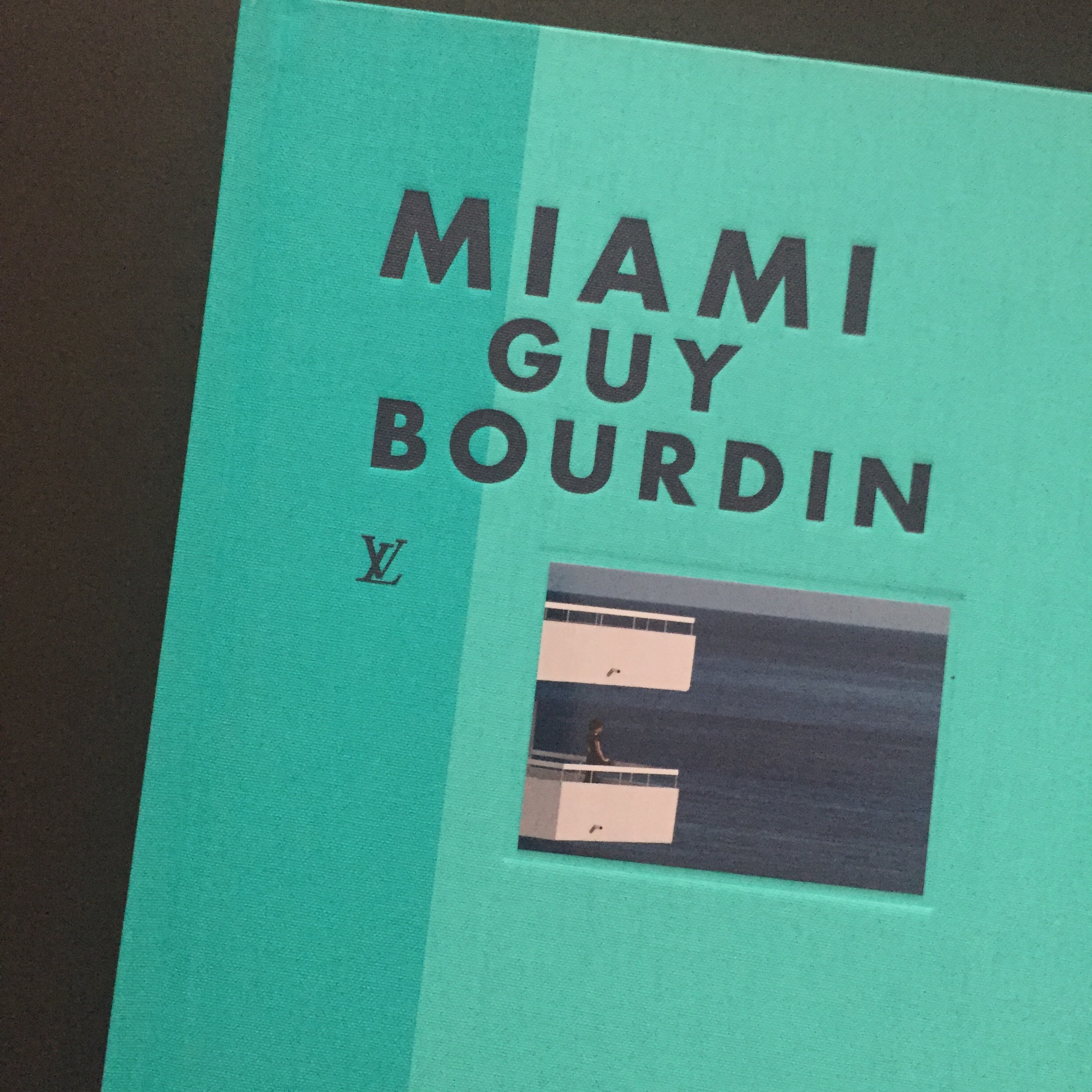 VAiN Book&Hair | GUY BOURDIN / MIAMI